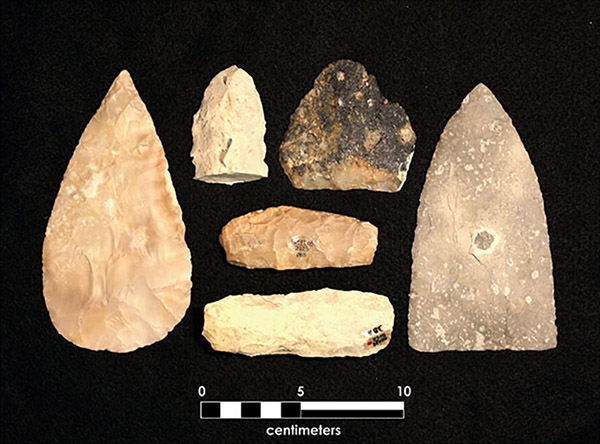 Six examples of tools recovered at Loma Sandia.