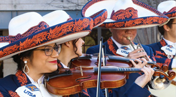 mariachi band performers