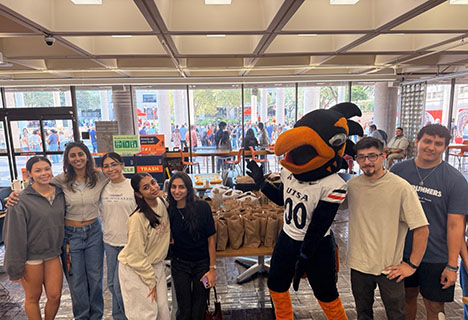 Medical Humanties club together